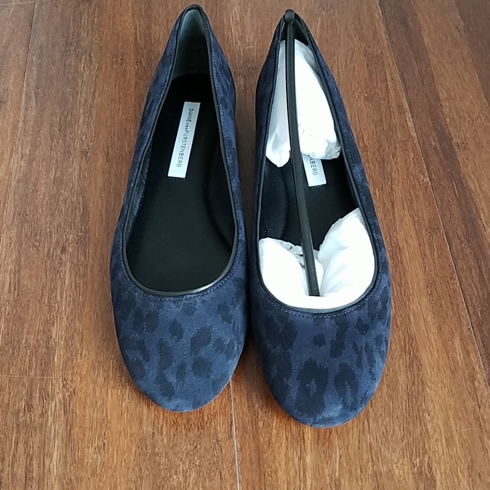 Diane von Furstenberg ballet flat cambridge
